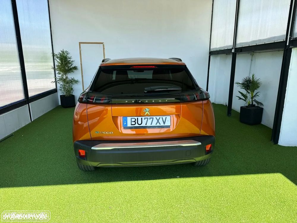 Peugeot e-2008 Active - 4