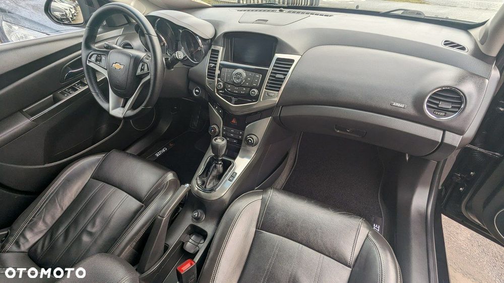 Chevrolet Cruze - 21