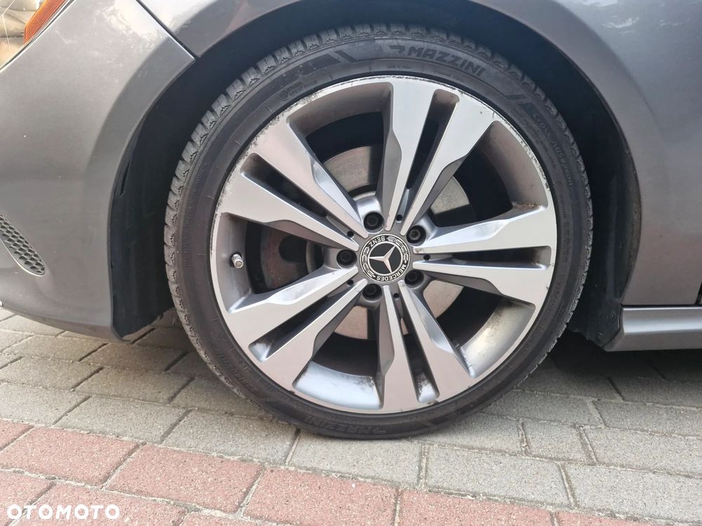 Mercedes-Benz CLA 250 4Matic 7G-DCT UrbanStyle Edition - 14