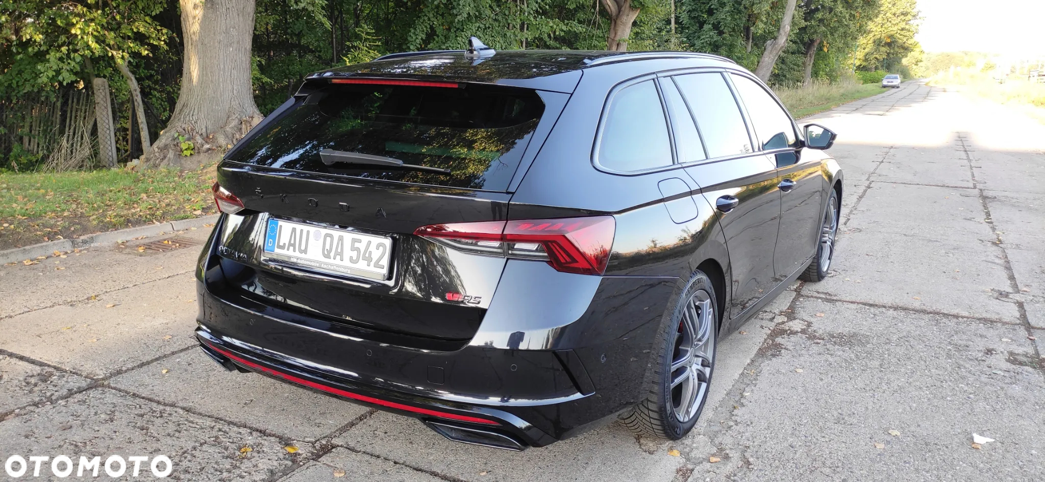 Skoda Octavia 2.0 TDI DSG RS Plus - 37