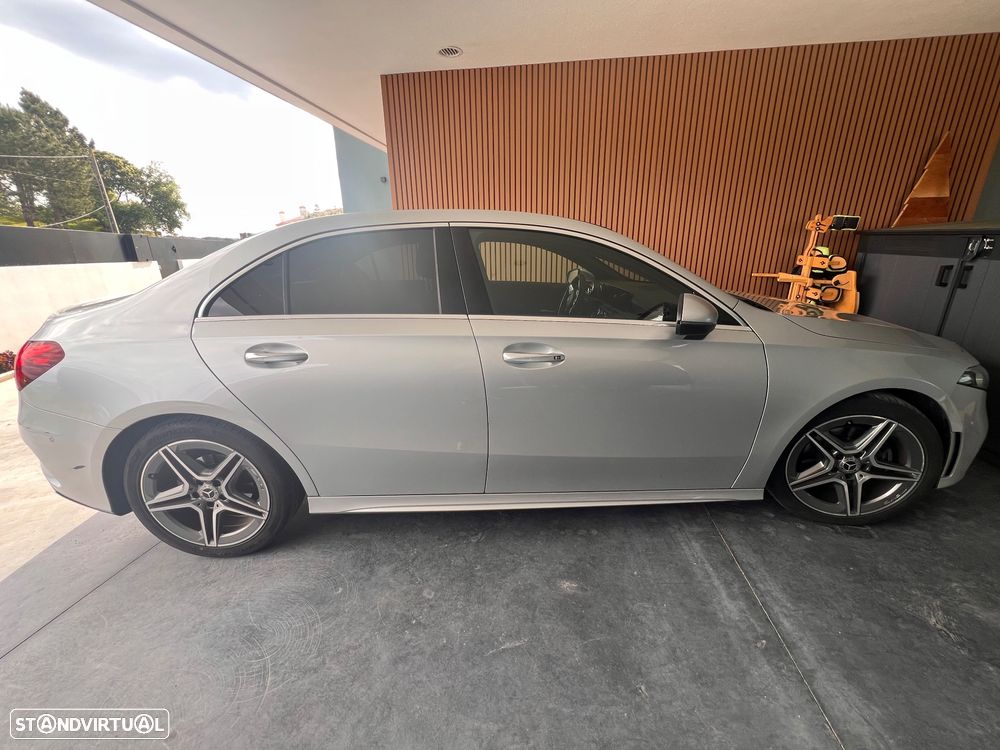 Mercedes-Benz A 180 Limousine d AMG Line Aut. - 4