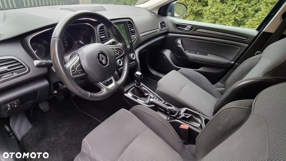 Renault Megane - 11