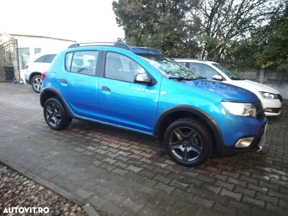 Dacia Sandero TCe 90 S&S Celebration - 14