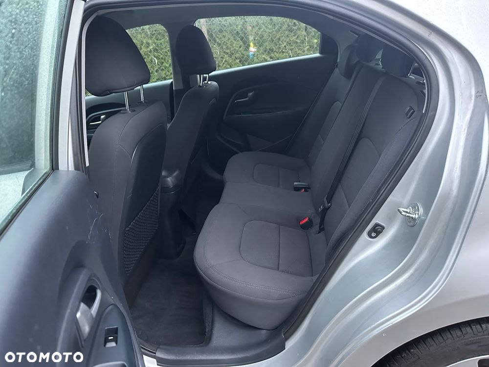 Kia Rio 1.4 Automatik Platinum Edition - 31