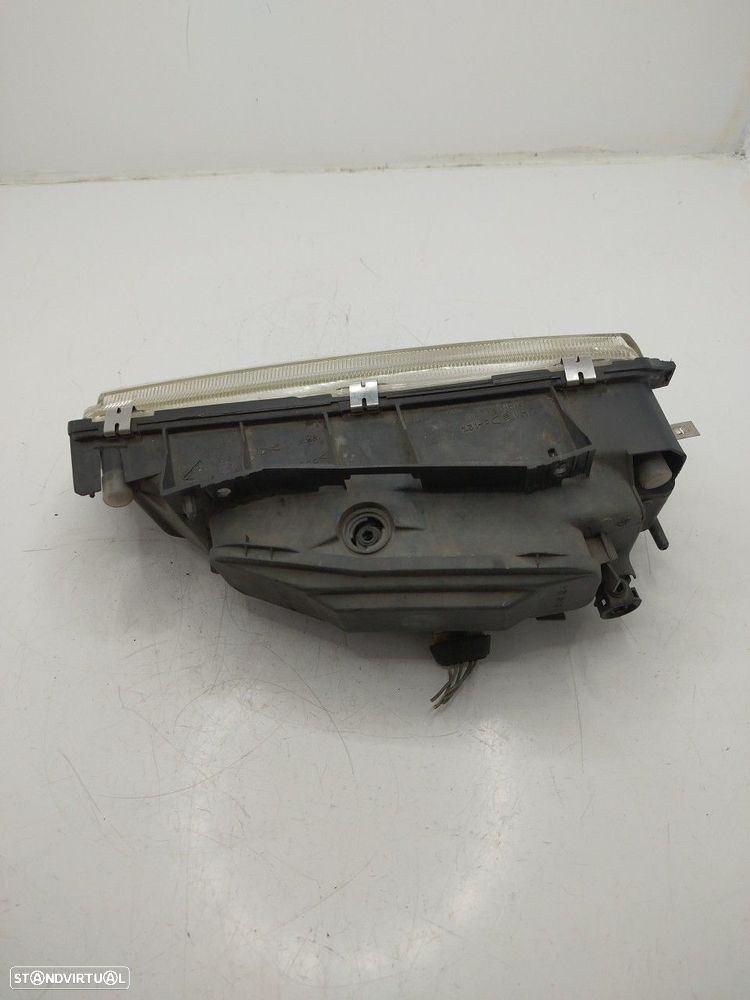Farol/ Otica Dianteiro Dto Citroën Xantia (X1_, X2_) - 3