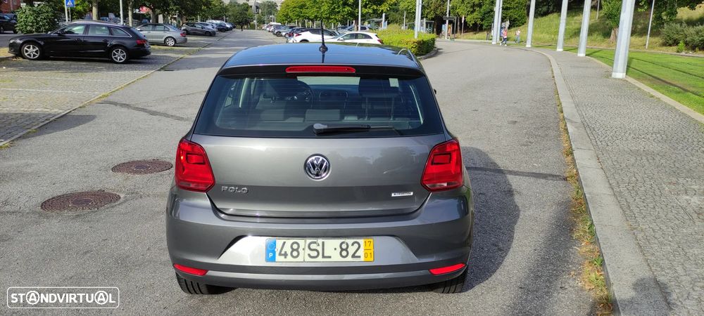 VW Polo 1.0 Confortline - 2