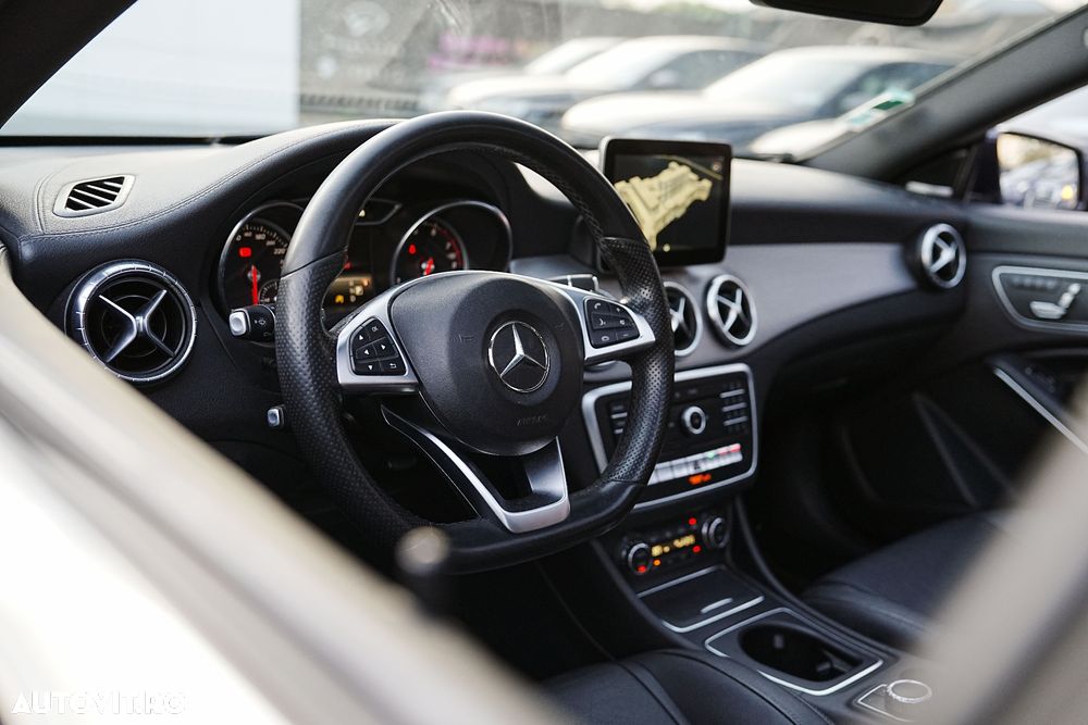Mercedes-Benz CLA 250 4MATIC 7G-DCT Sport - 24