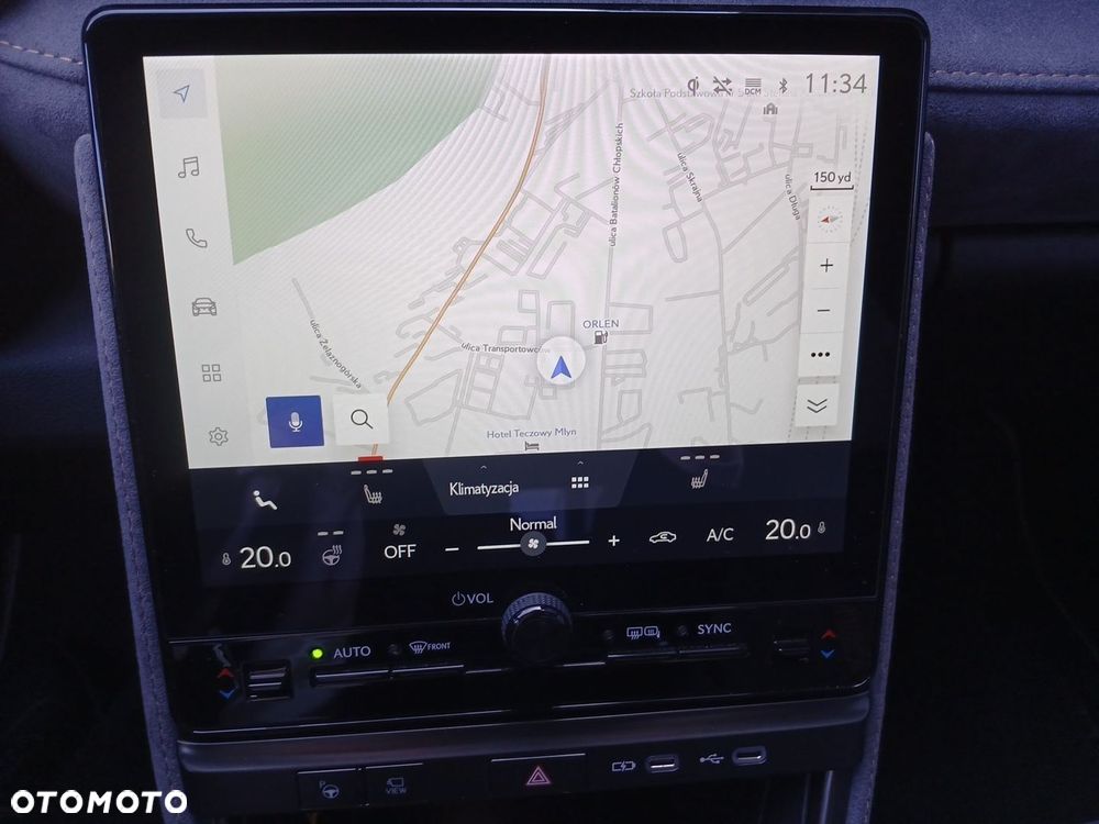 Lexus LBX 1.5 Hybrid Cool AWD - 17