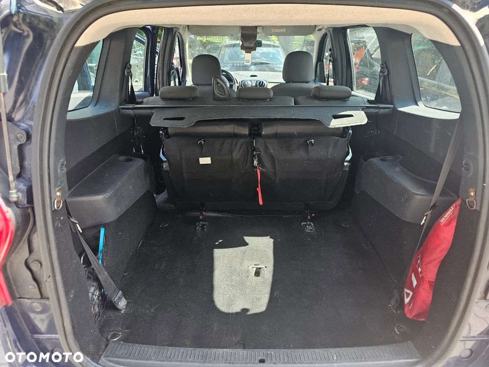 Dacia Lodgy 1.6 Laureate - 13