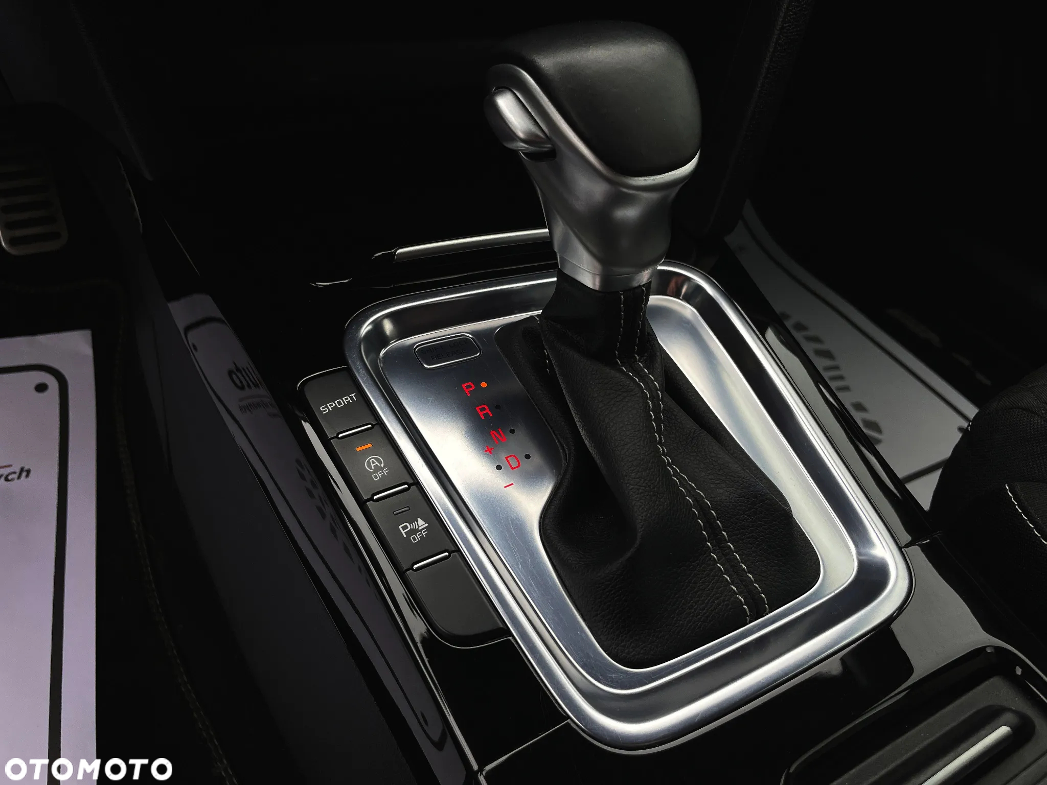 Kia ProCeed 1.4 T-GDI GT Line DCT - 32