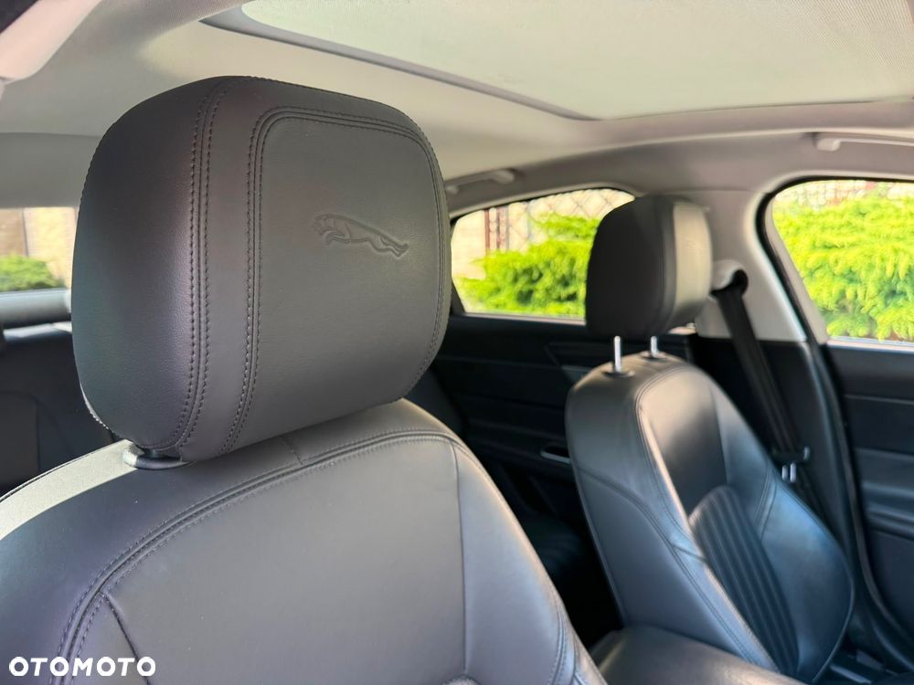 Jaguar XF 2.0 i4D Prestige - 24