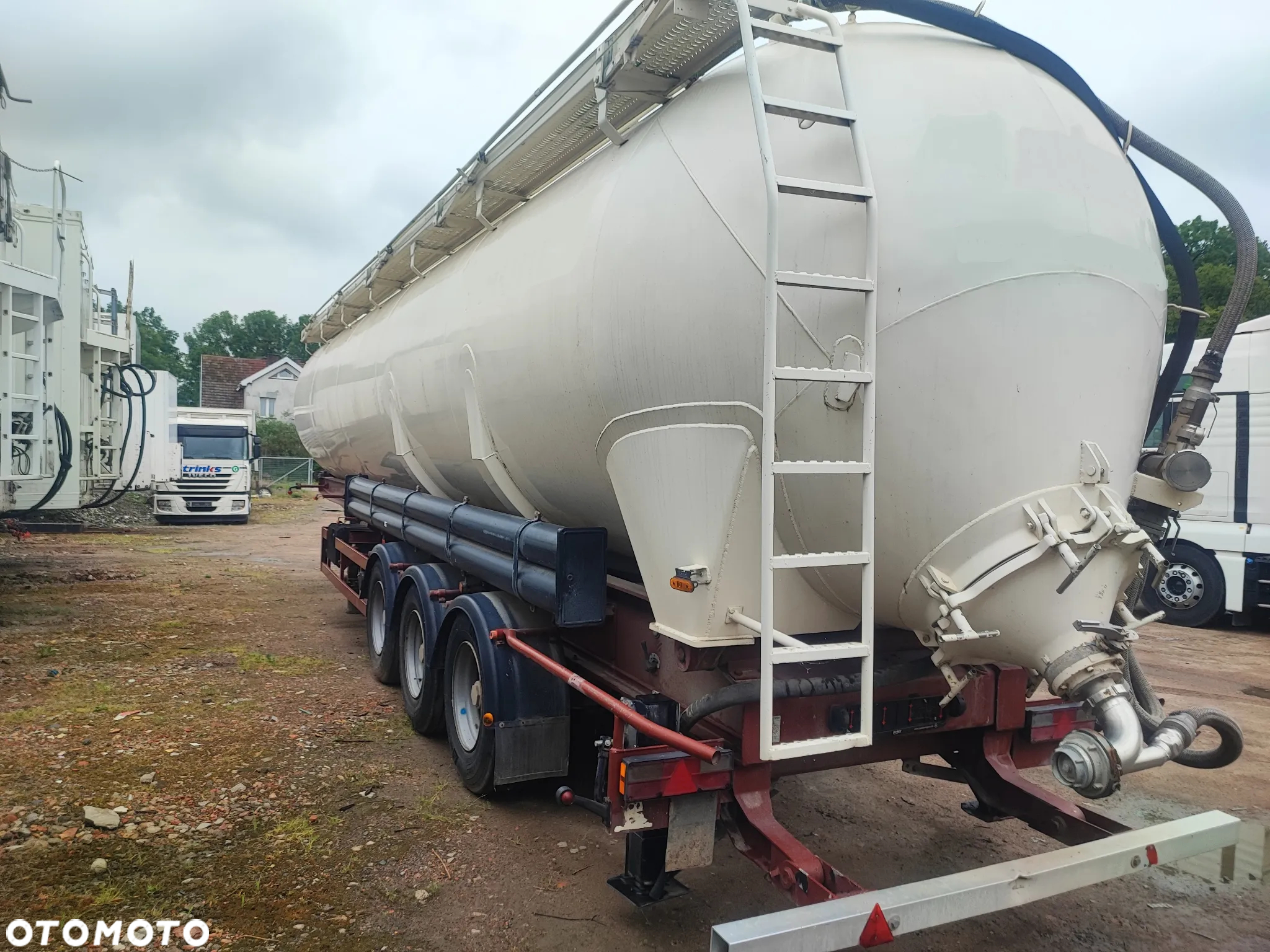 Benalu 62 000 L - 4