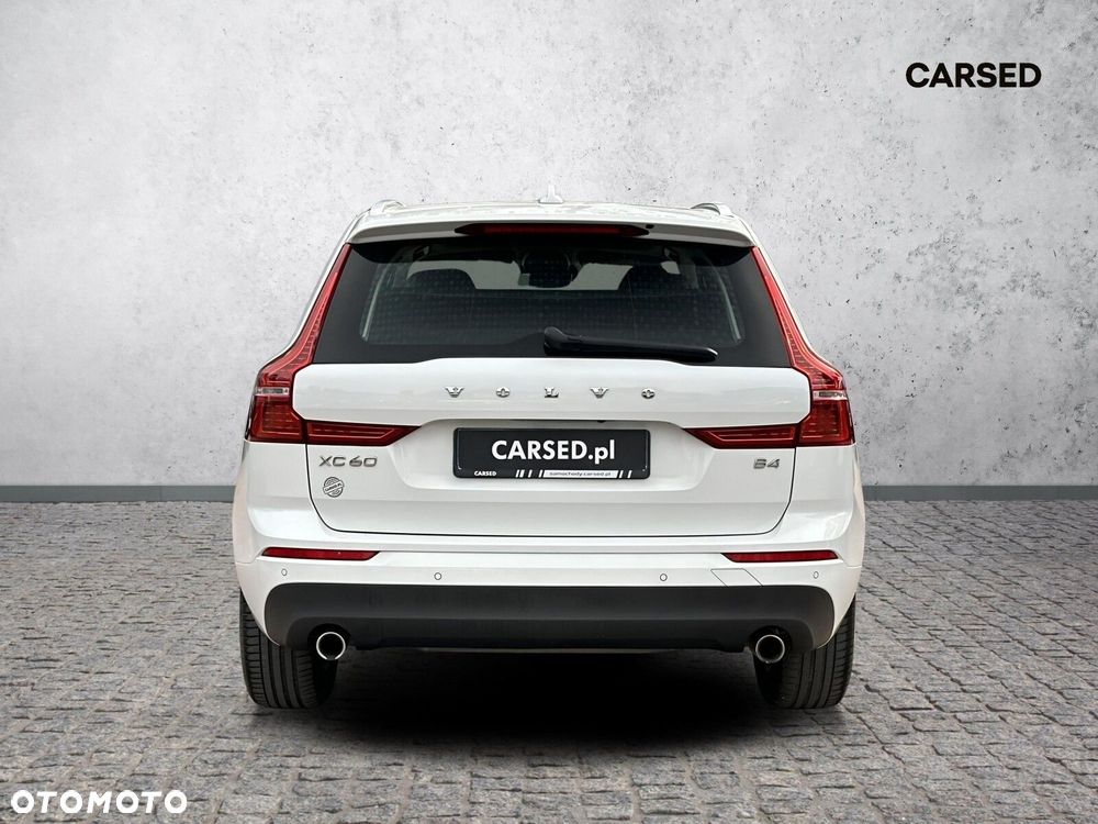 Volvo XC 60 B4 B Momentum - 5