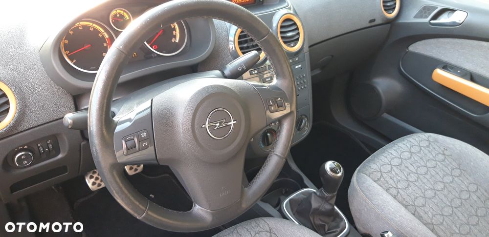 Opel Corsa 1.4 16V Color Elegance - 13