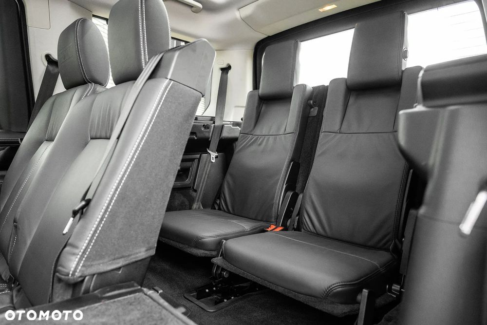 Land Rover Discovery - 28