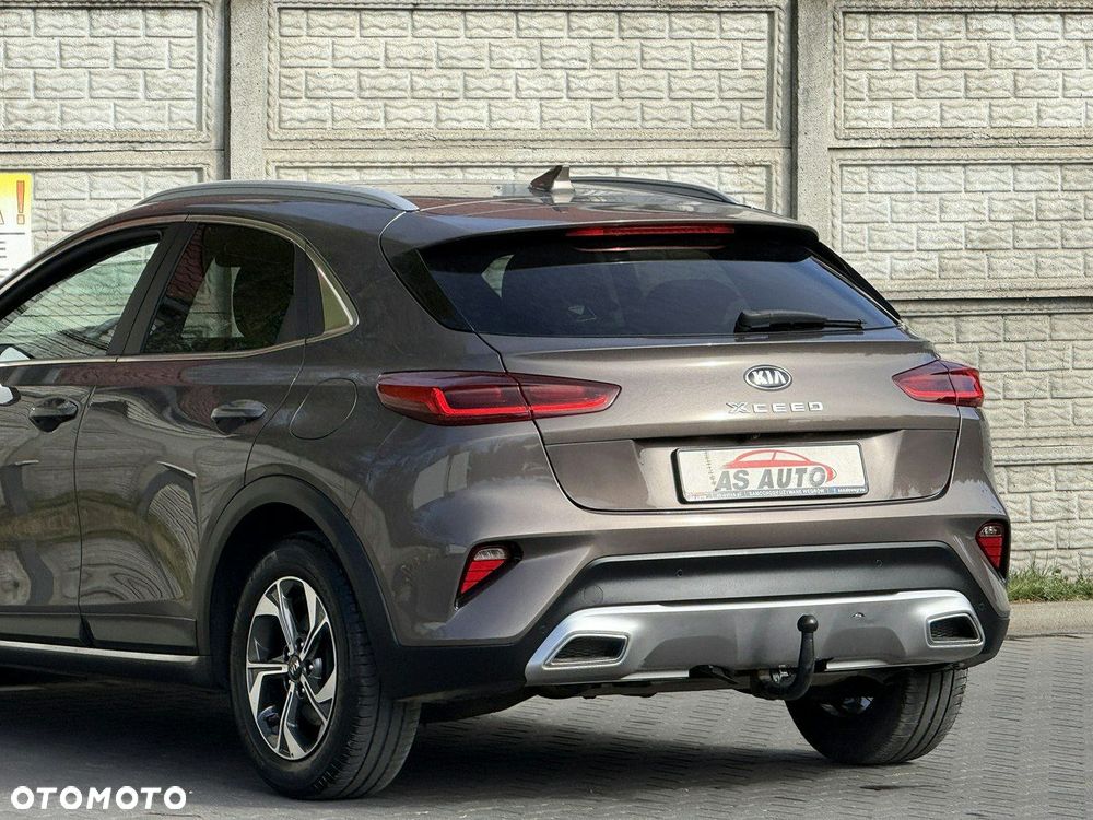 Kia XCeed 1.0 T-GDI L Business Line - 38
