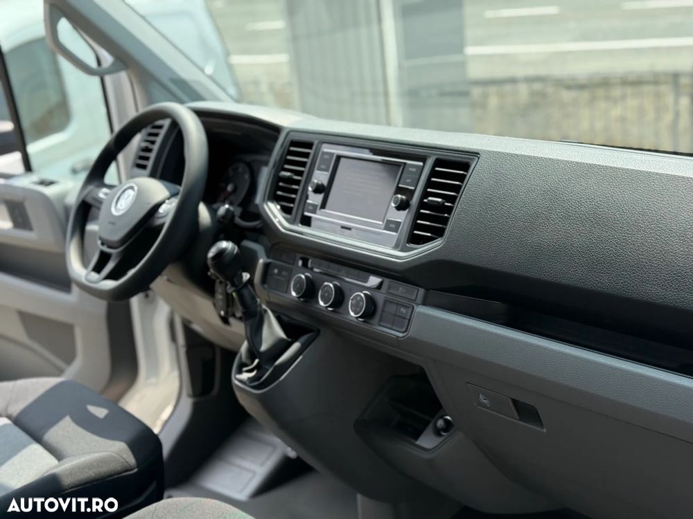 Volkswagen Crafter - 14