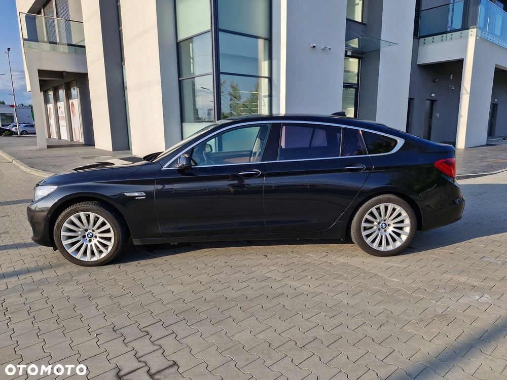 BMW 5GT - 2