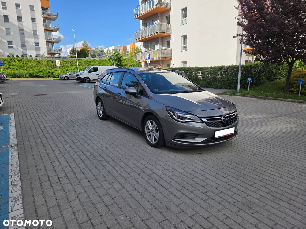 Opel Astra 1.6 CDTI Essentia S&S - 3