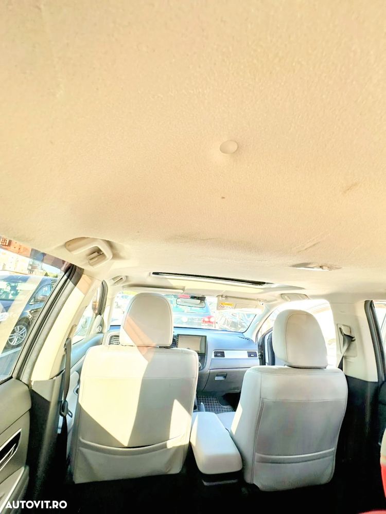 Mitsubishi Outlander 2.0 Litre DOHC MIVEC 4WD Instyle Navi - 4