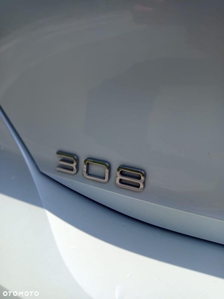 Peugeot 308 BlueHDi FAP 130 EAT8 Stop & Start GT - 18