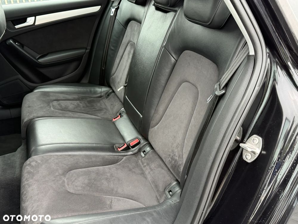 Audi A4 Avant 2.0 TDI DPF multitronic S line Sportpaket - 8