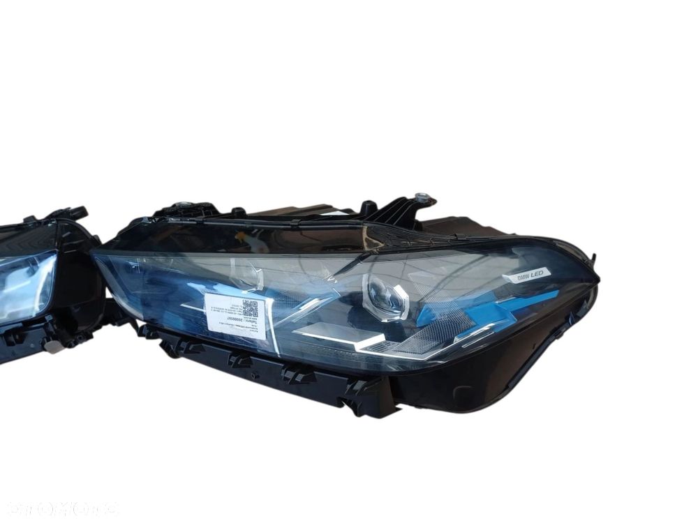 Reflektory Adaptive FULL LED BMW X5 G05 LCI 5A8E105 5A8E106 KOMPLET - 5