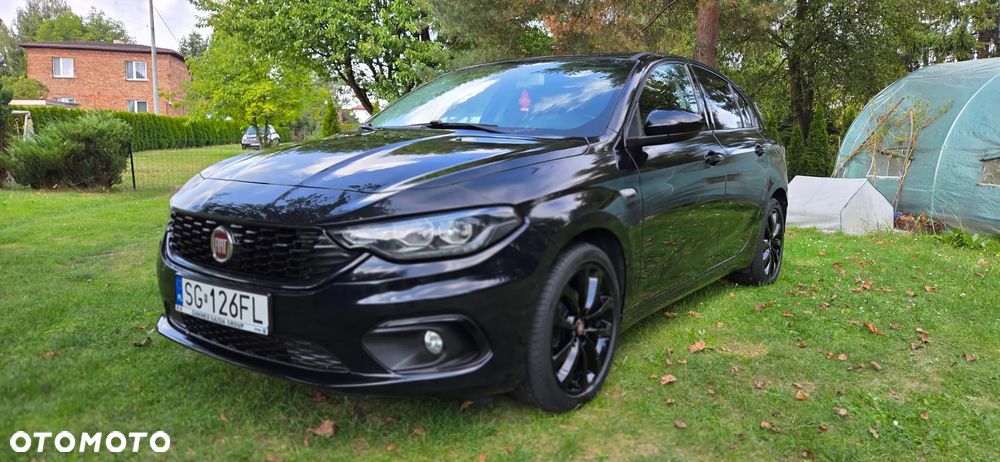 Fiat Tipo 1.4 T-Jet 16v S-Design - 1