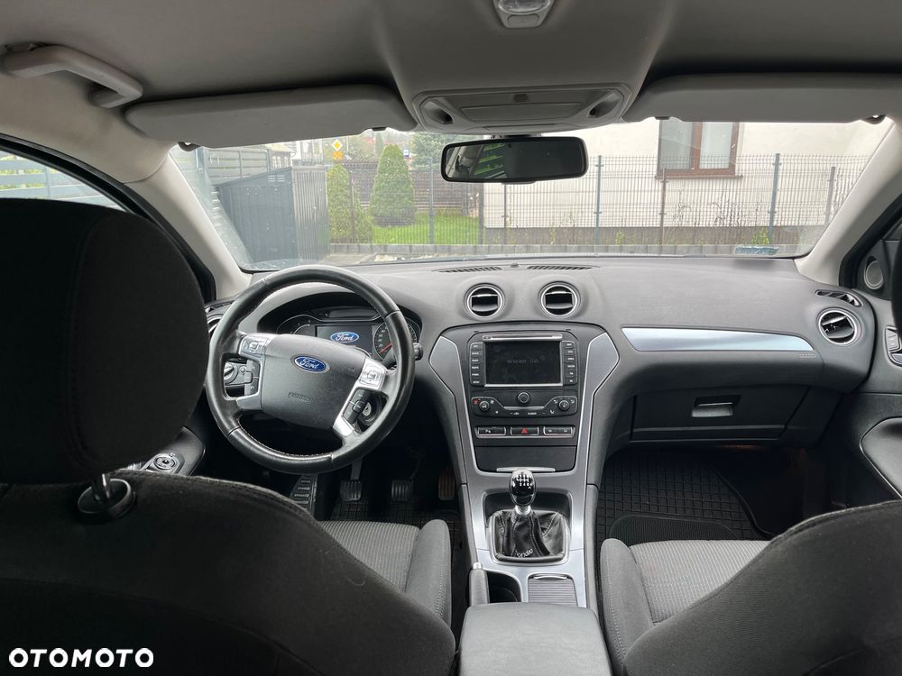 Ford Mondeo 2.0 TDCi Titanium - 15