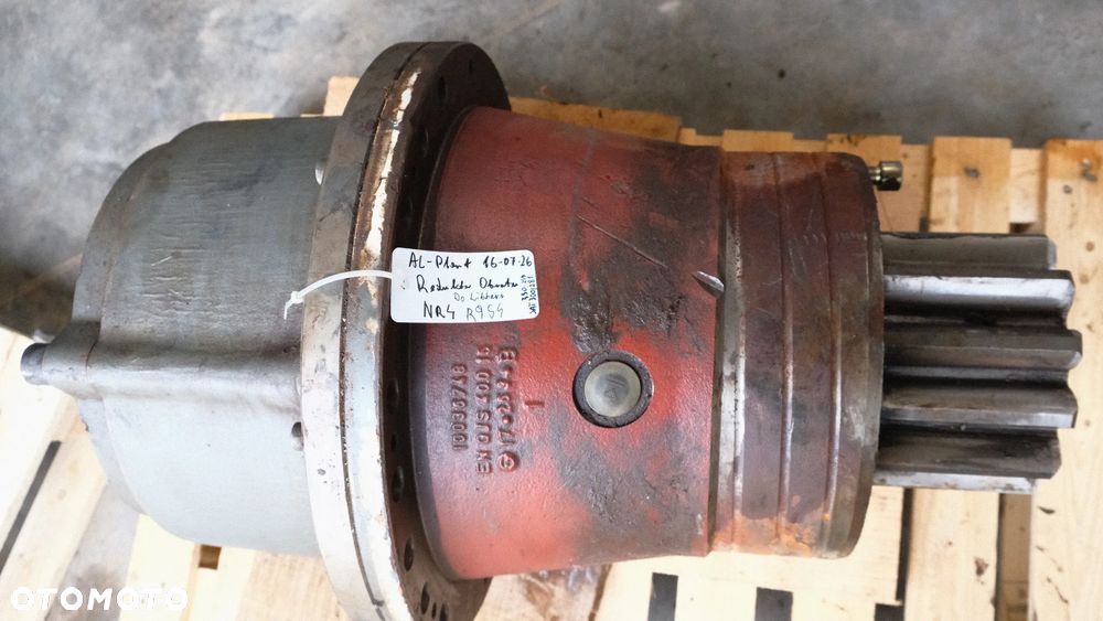 Reduktor obrotu SAT 350/252 do koparki R954 - 1