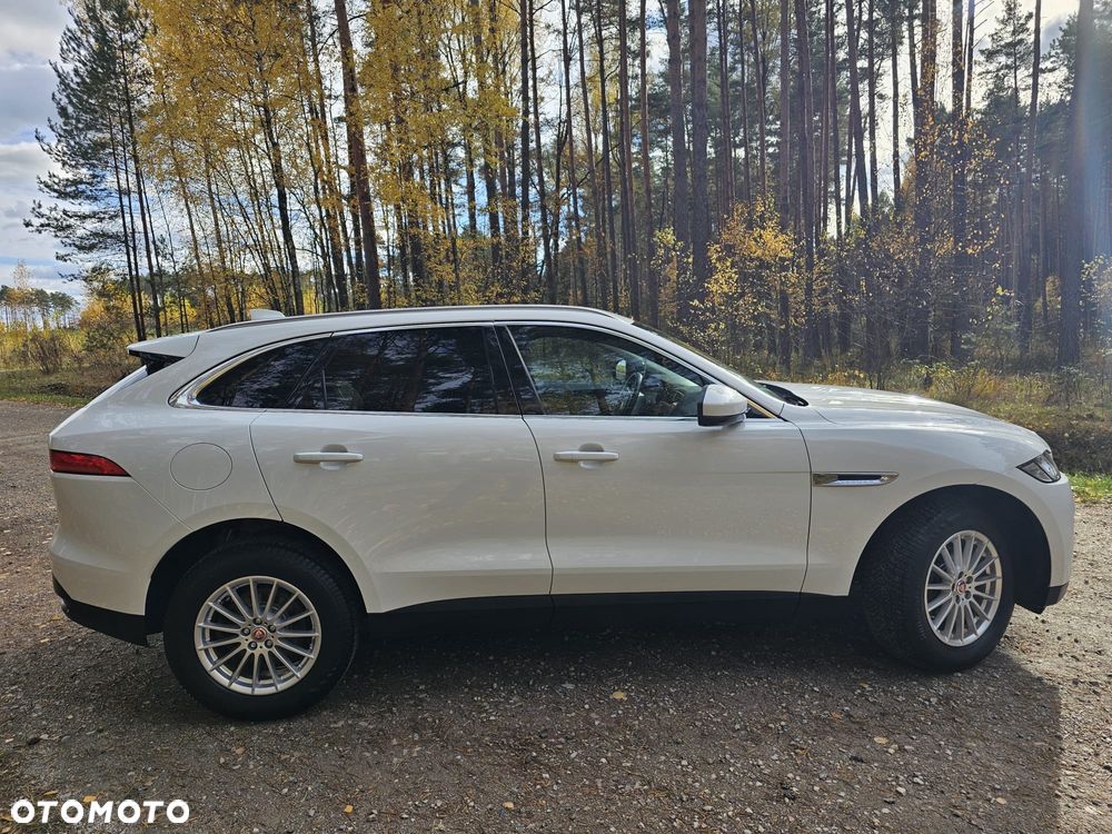Jaguar F-Pace - 3