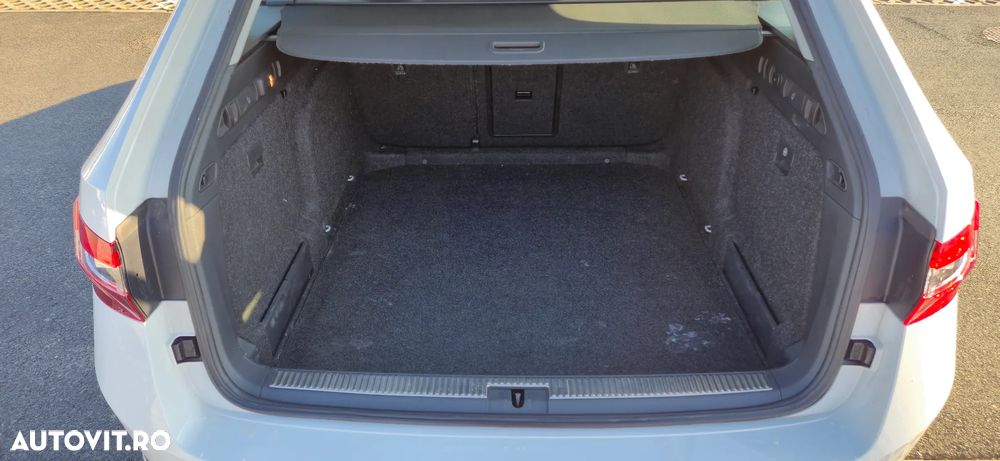 Skoda Superb 2.0 TDI DSG 4X4 Style - 18