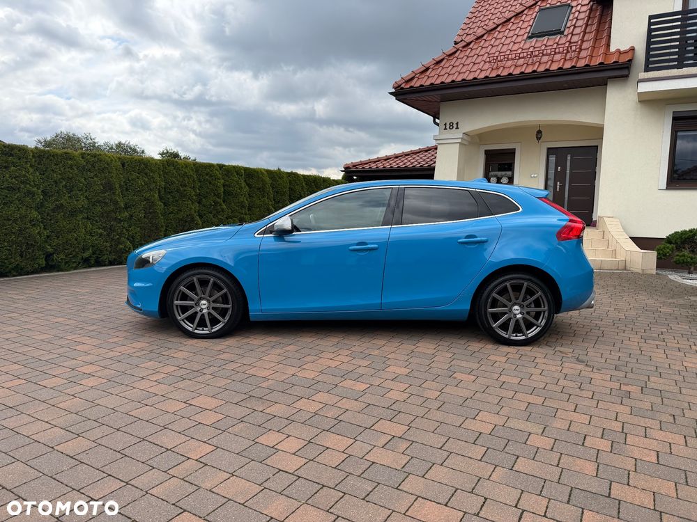 Volvo V40 D2 Drive-E R-Design Momentum - 2