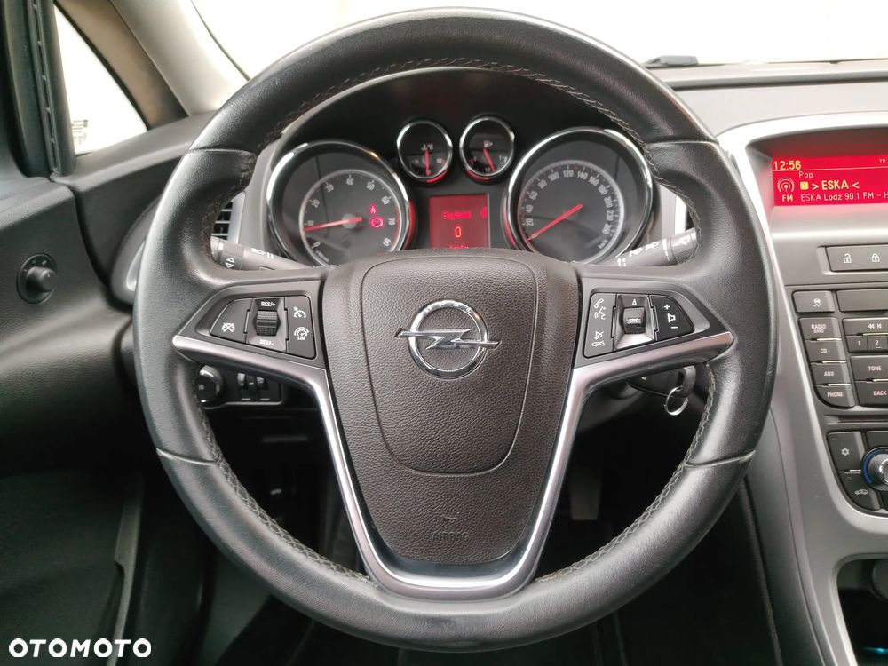 Opel Astra 1.4 Turbo ENERGY - 25