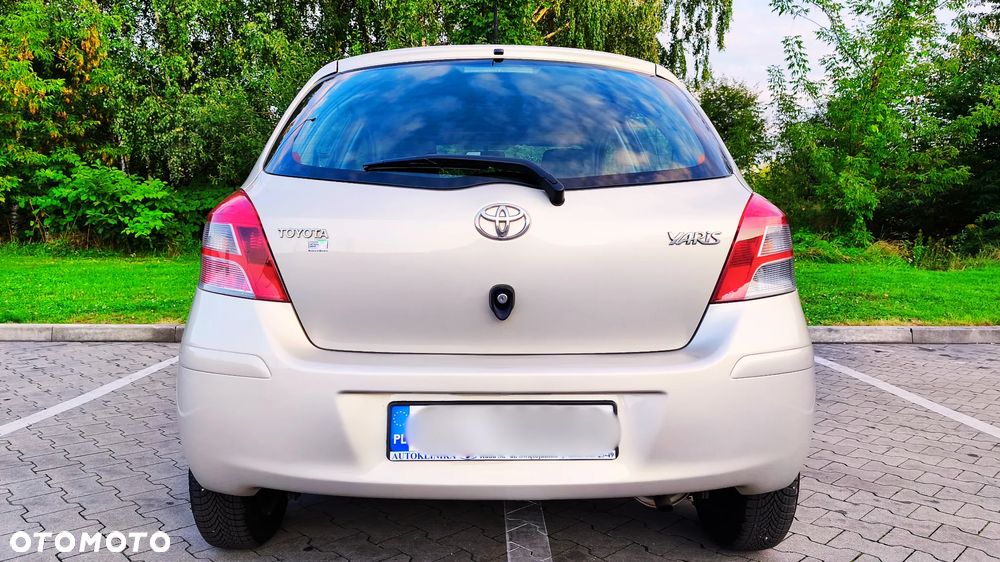 Toyota Yaris 1.0 Luna - 6