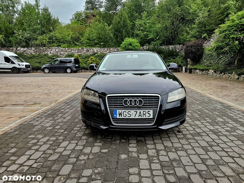 Audi A3 Sportback - 2