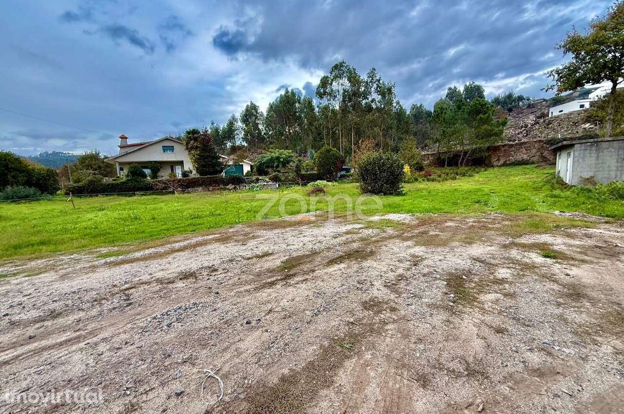 Terreno para construção em Eiriz - Paços de Ferreira - Grande imagem: 4/10