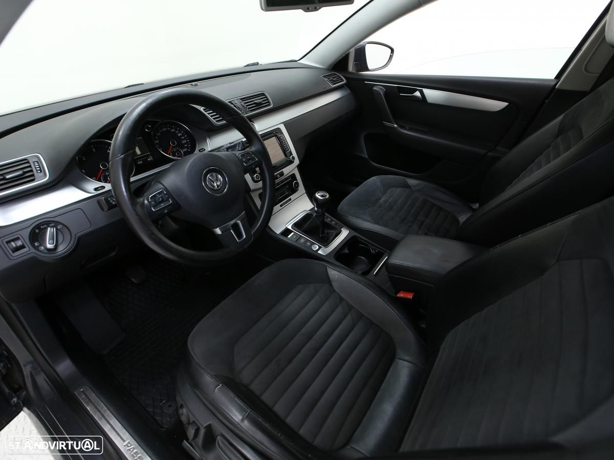 VW Passat Variant - 7
