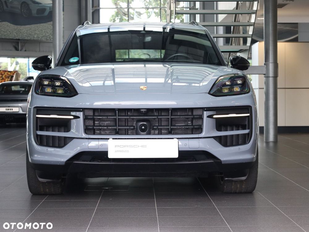 Porsche Cayenne - 6