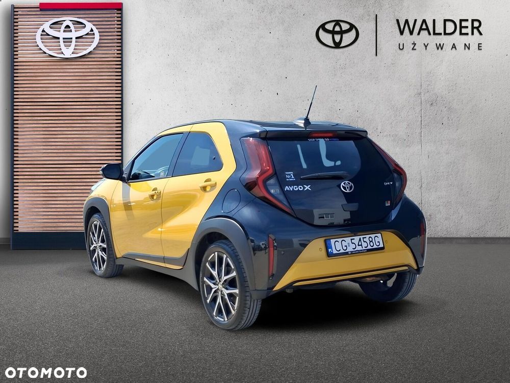 Toyota Aygo X Hybrid 1.5 Style e-CVT - 4