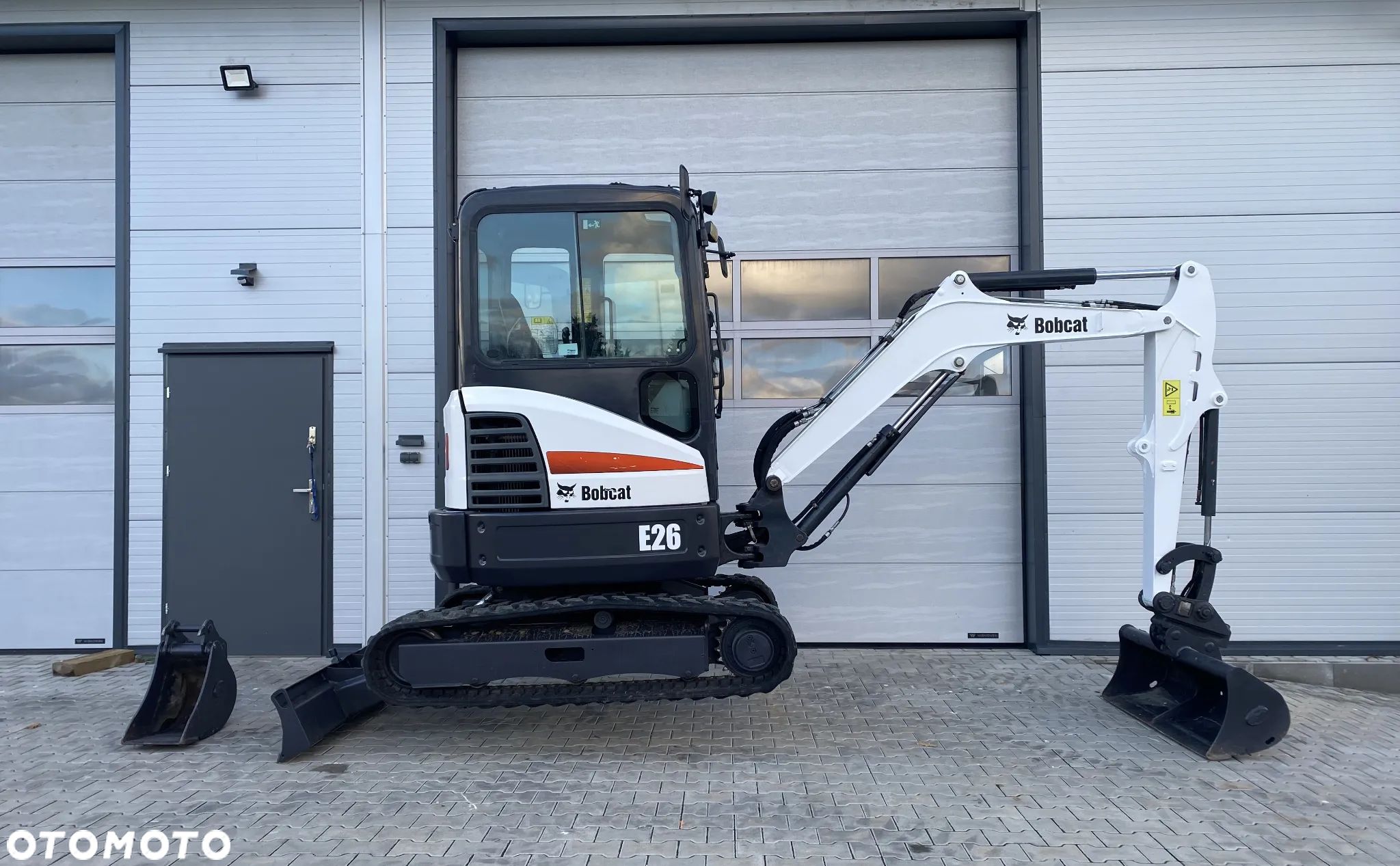 Bobcat Bobcat E26 Minikoparka - 1