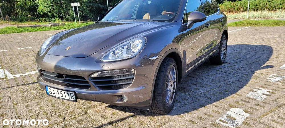Porsche Cayenne S - 4