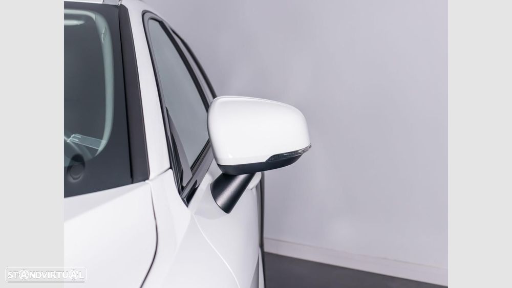 Volvo V60 2.0 B4 Geartronic — fotografia 8