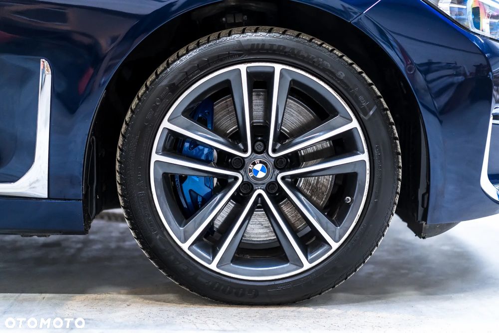 BMW Seria 7 740Li xDrive - 10