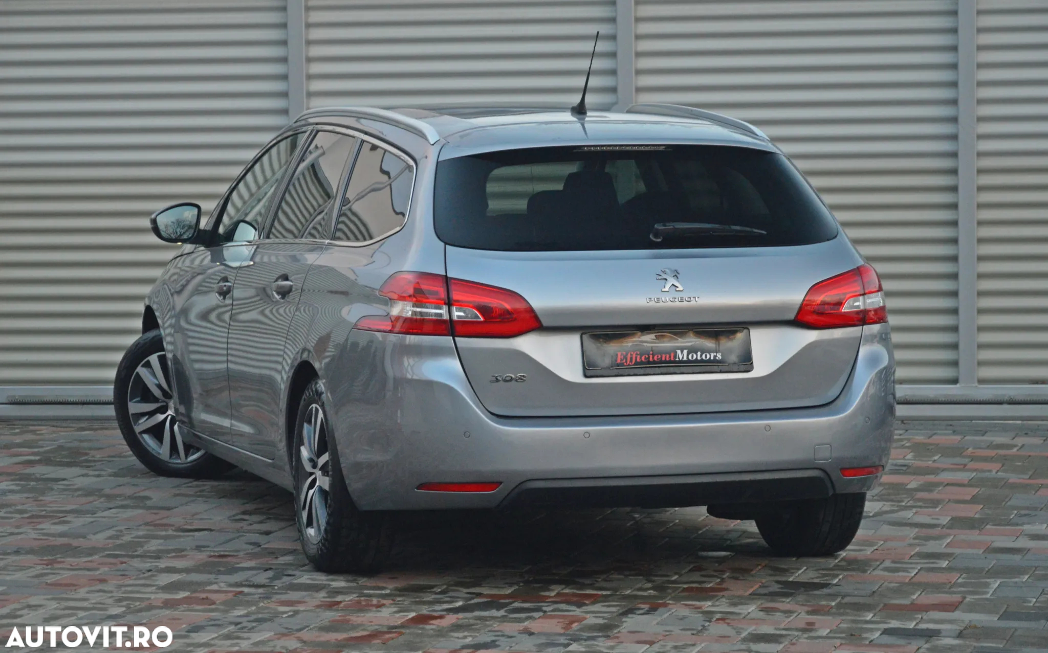 Peugeot 308 SW BlueHDi 130 EAT6 Stop & Start Allure - 17