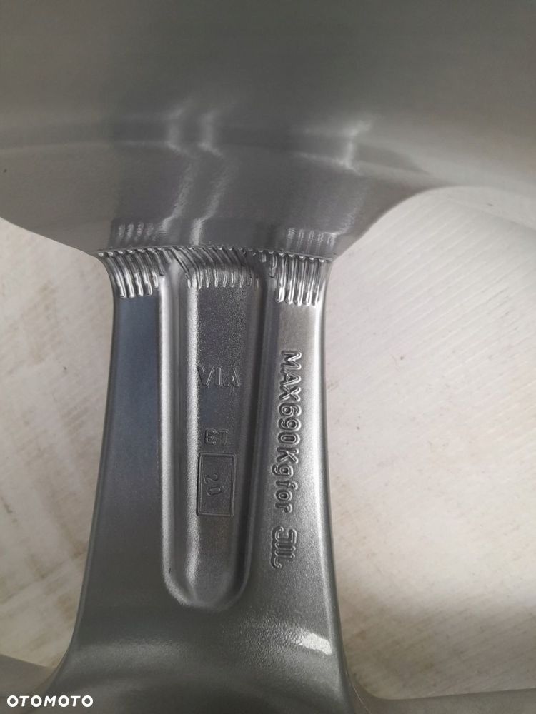 Felga aluminiowa RADIUS R6990 5X120 19 ET20 - 5