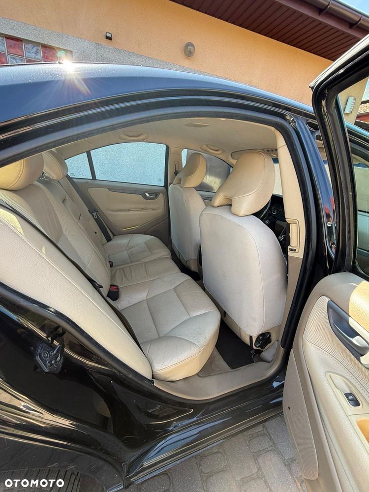 Volvo S60 D5 Edition - 11