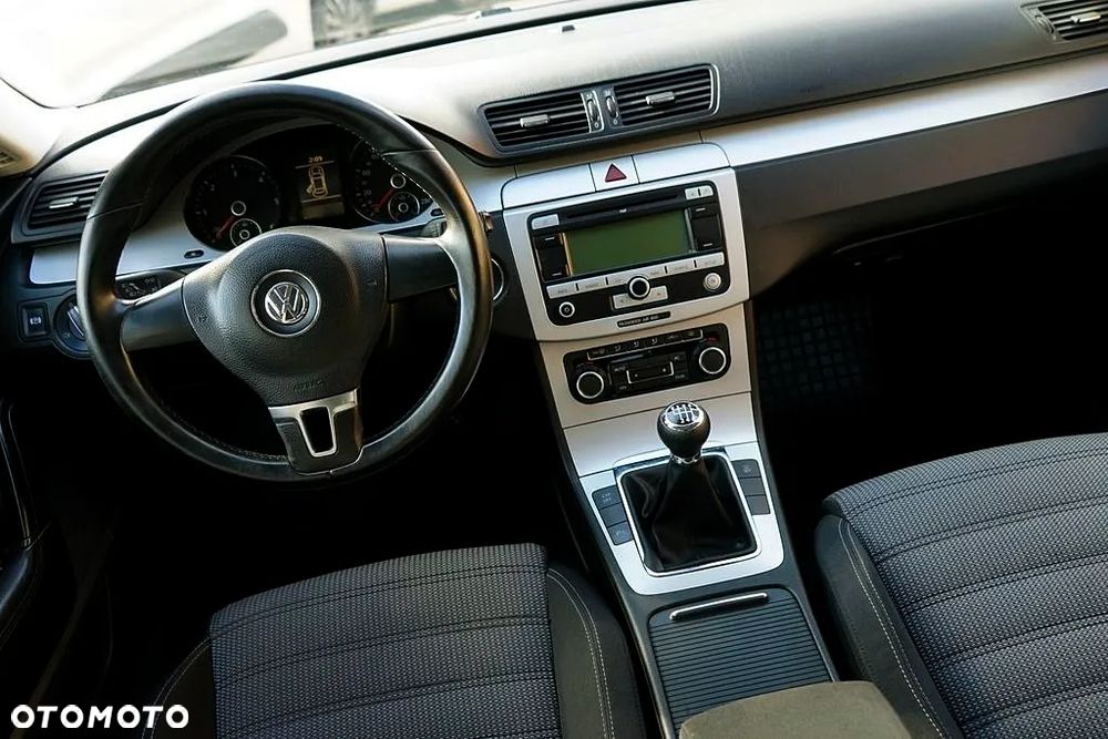 Volkswagen Passat CC 2.0 TDI - 27