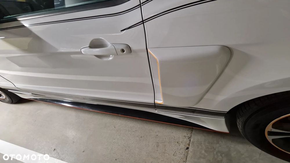 Ford Mustang 3.7 V6 Premium - 22