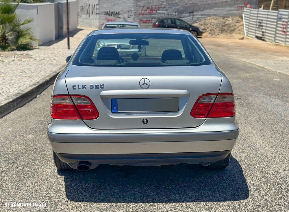 Mercedes-Benz CLK 320 - 3